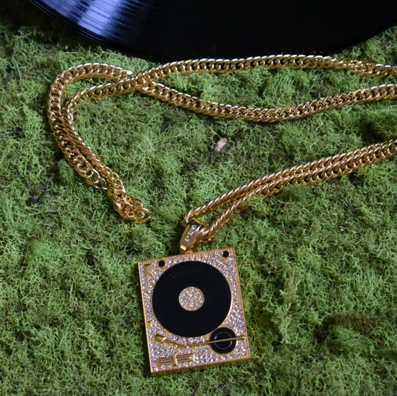 Turntable Drip - Picture 1 of 16